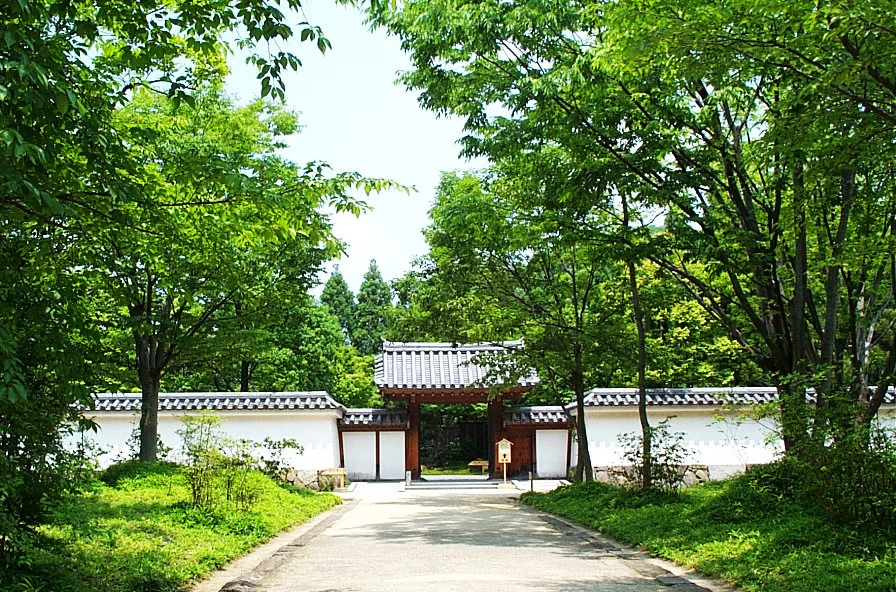姬路城旁好古園入口。