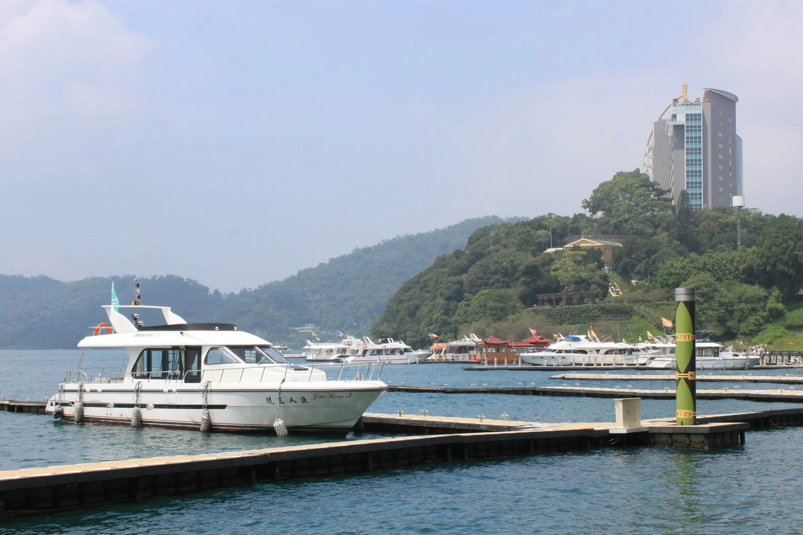 日月潭系列行程尾聲所呈現的旅途景色