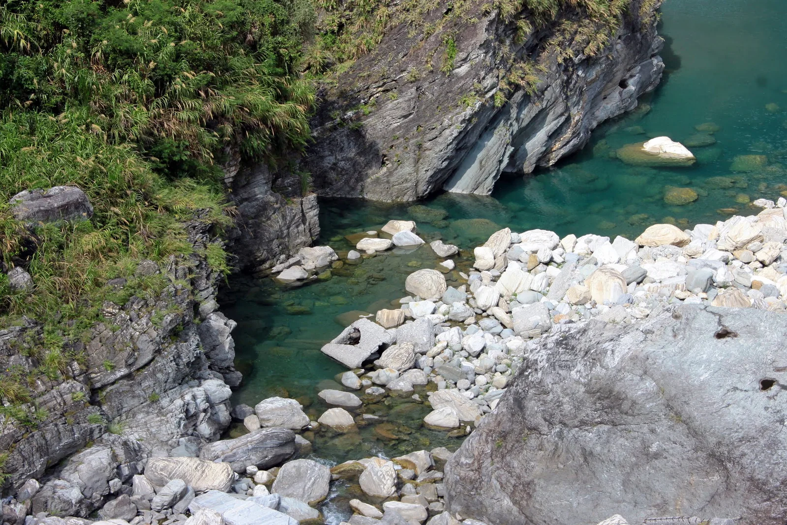 木瓜溪與清水溪的山谷匯流處