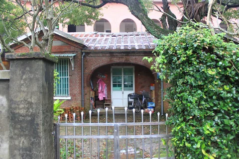 淡水中學內的舊式教職員宿舍建築