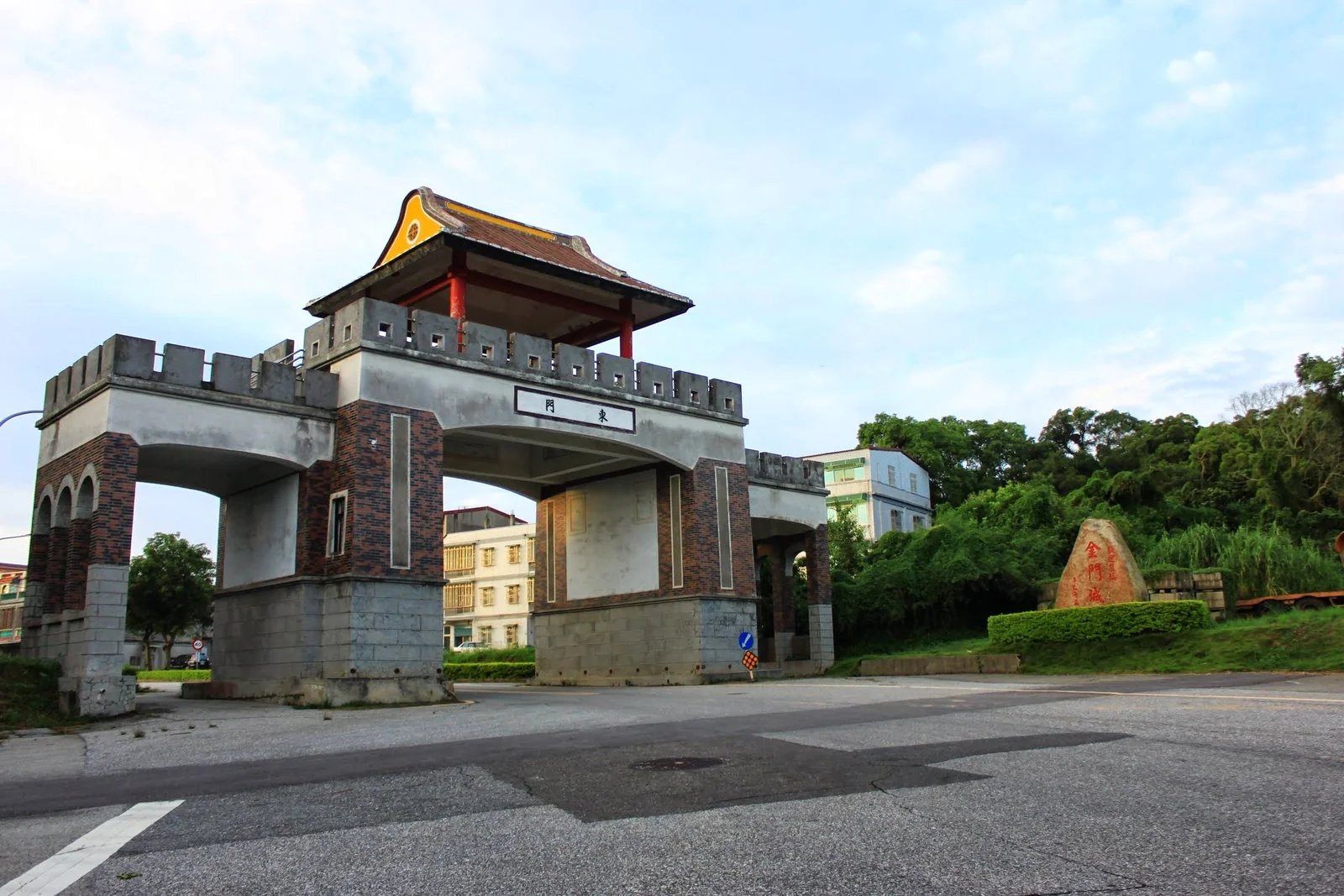明遺古街上的歷史建築與街景
