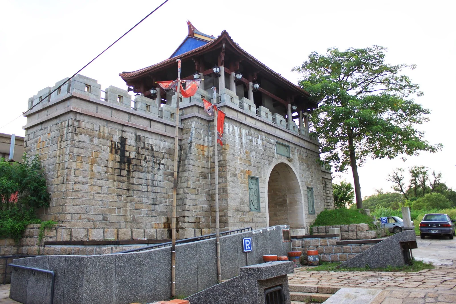 明遺古街的老牆與建築細節